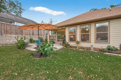 112 Timberside Drive Conroe TX 77304