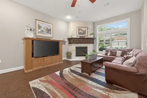 112 Timberside Drive Conroe TX 77304