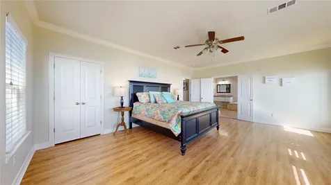 1965 Ave J Crystal Beach TX 77650