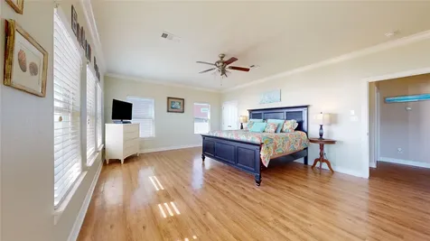 1965 Ave J Crystal Beach TX 77650