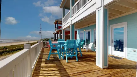 1965 Ave J Crystal Beach TX 77650