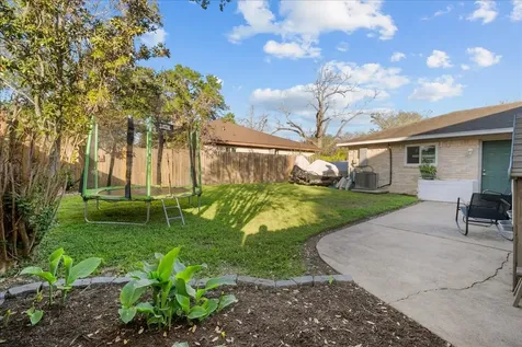 15431 Wandering Trail Friendswood TX 77546