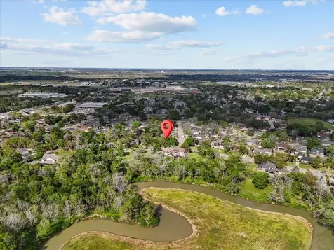 15431 Wandering Trail Friendswood TX 77546