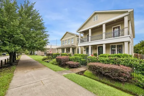 1023 Nicholson Street Houston TX 77008