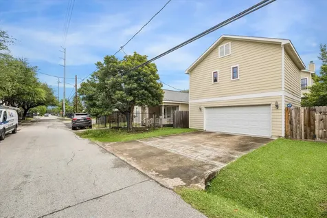 1023 Nicholson Street Houston TX 77008