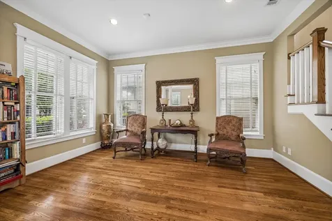 1023 Nicholson Street Houston TX 77008