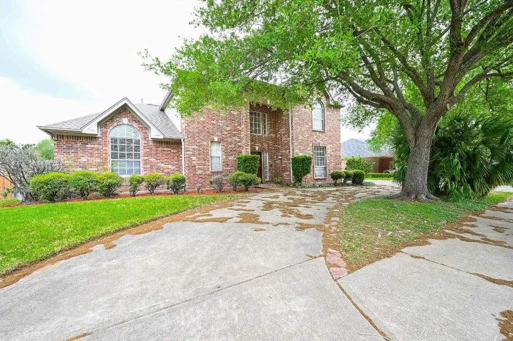 8102 Ashley Circle Drive S Houston TX 77071