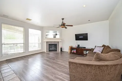 8102 Ashley Circle Drive S Houston TX 77071
