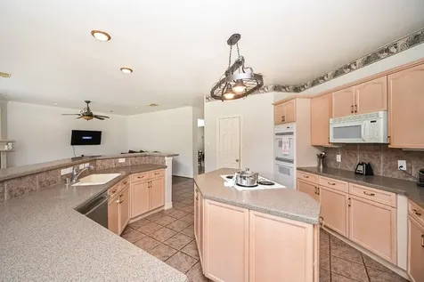 8102 Ashley Circle Drive S Houston TX 77071