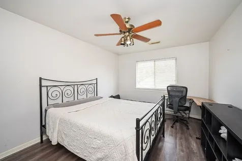 8102 Ashley Circle Drive S Houston TX 77071