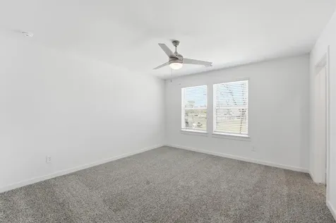 963 Mansfield Street Houston TX 77091
