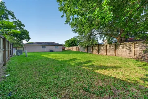 7750 Water Park Lane Houston TX 77086