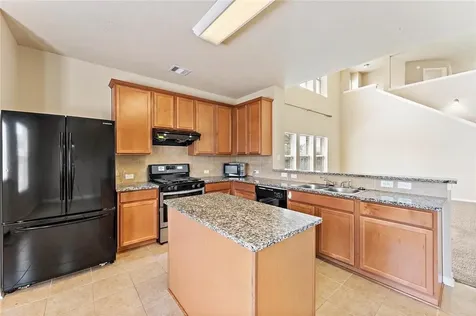 228 Shoshone Ridge Drive La Marque TX 77568
