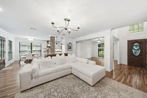 1206 Verdun Lane Friendswood TX 77546