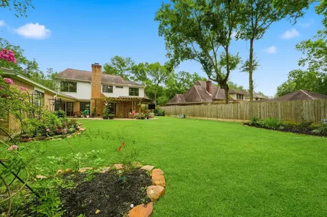 1206 Verdun Lane Friendswood TX 77546