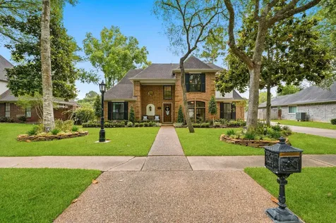 1206 Verdun Lane Friendswood TX 77546