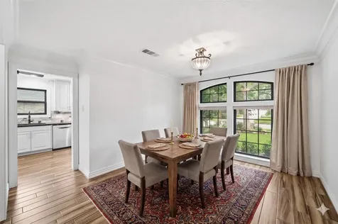 1206 Verdun Lane Friendswood TX 77546