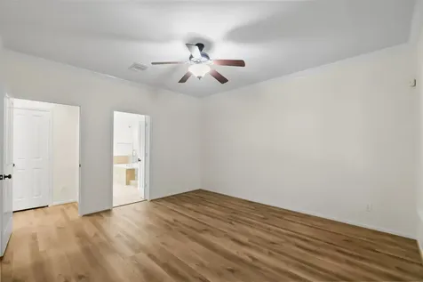 78 N Cochrans Green Circle The Woodlands TX 77381