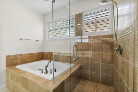 78 N Cochrans Green Circle The Woodlands TX 77381