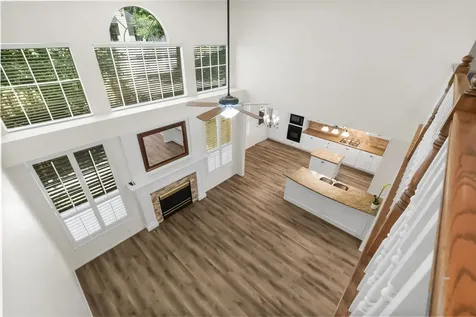 78 N Cochrans Green Circle The Woodlands TX 77381