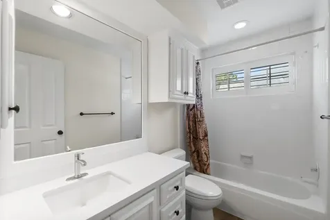 78 N Cochrans Green Circle The Woodlands TX 77381