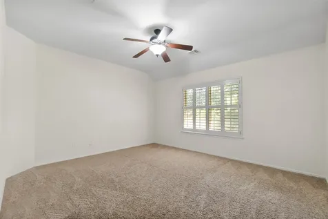 78 N Cochrans Green Circle The Woodlands TX 77381