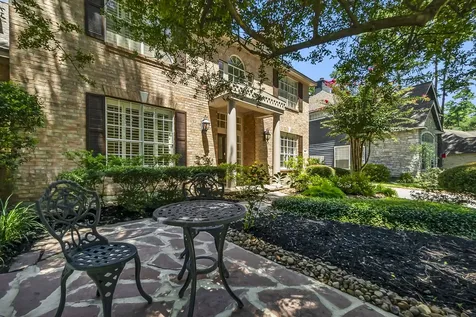 78 N Cochrans Green Circle The Woodlands TX 77381