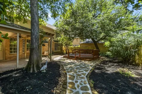 78 N Cochrans Green Circle The Woodlands TX 77381