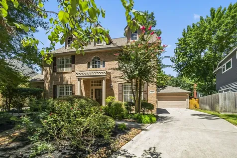 78 N Cochrans Green Circle The Woodlands TX 77381