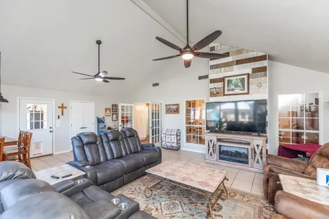 7684 Boardwalk Lumberton TX 77657