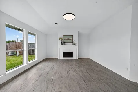 16119 Mission Glen Drive Houston TX 77083