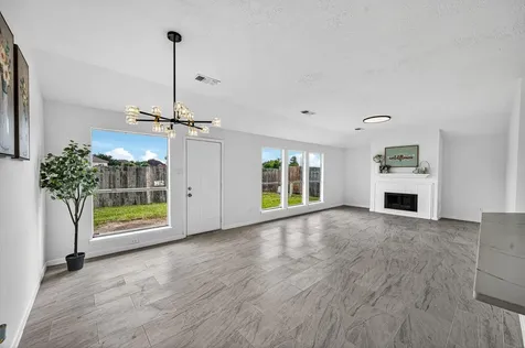 16119 Mission Glen Drive Houston TX 77083
