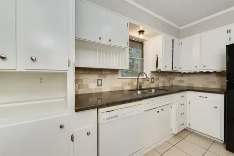 504 Redbud Street Caldwell TX 77836