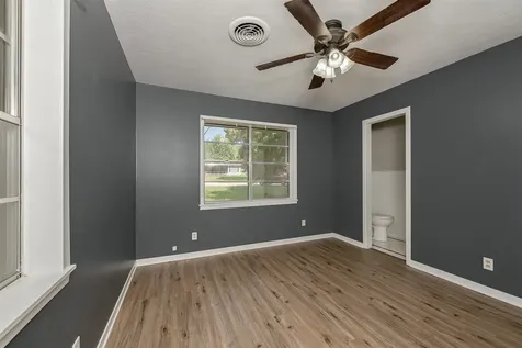 504 Redbud Street Caldwell TX 77836