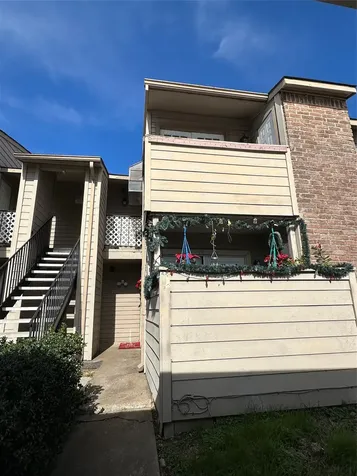 10603 S Wilcrest Drive 23 Houston TX 77099