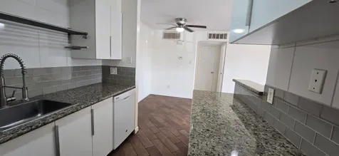 10603 S Wilcrest Drive 23 Houston TX 77099