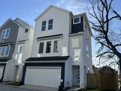2424 Freeman Street Houston TX 77009