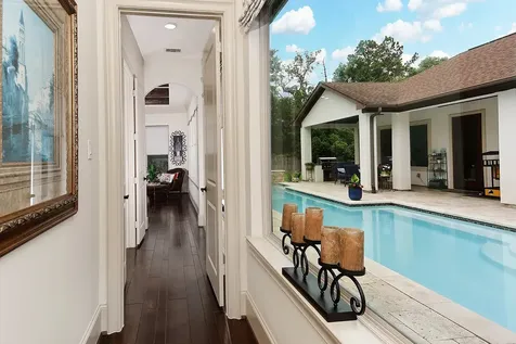 105 Larkhaven Drive Montgomery TX 77316