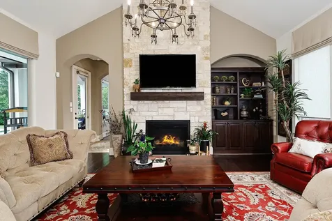 105 Larkhaven Drive Montgomery TX 77316