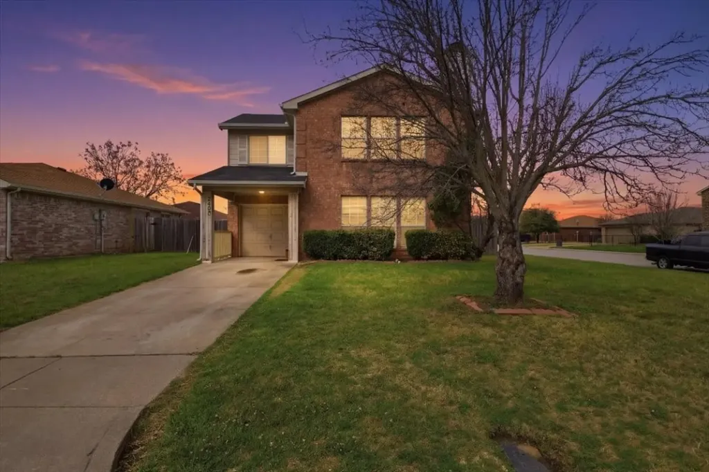 7200 Autumn Glen Drive Forest Hill TX 76140