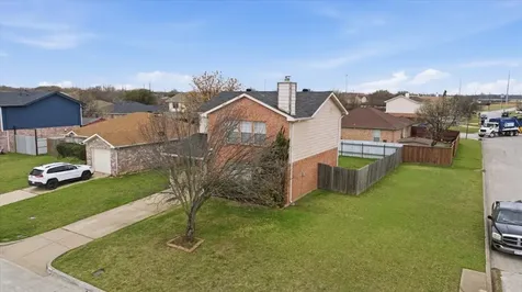 7200 Autumn Glen Drive Forest Hill TX 76140