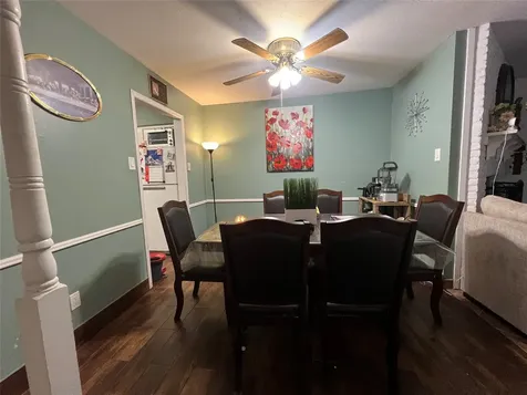 1021 Willow Oaks Circle Pasadena TX 77506