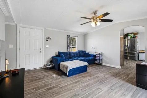 510 Road 5512 Cleveland TX 77327