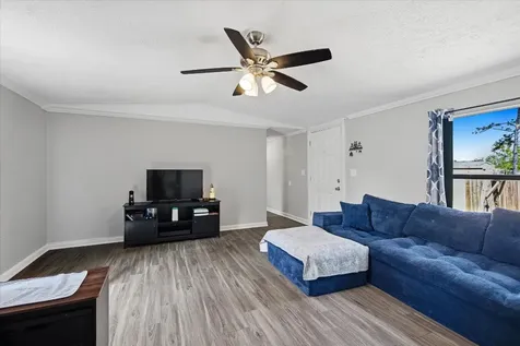 510 Road 5512 Cleveland TX 77327