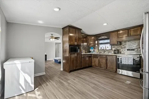510 Road 5512 Cleveland TX 77327