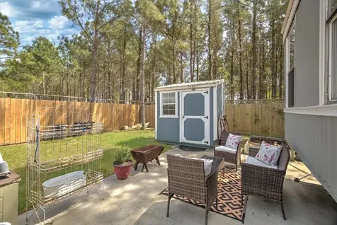 510 Road 5512 Cleveland TX 77327