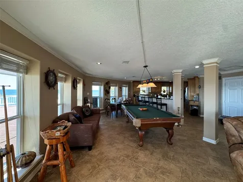 128 White Heron Drive Anahuac TX 77514
