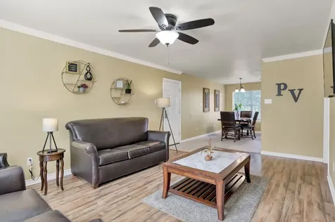 125 Pine Street Prairie View TX 77445