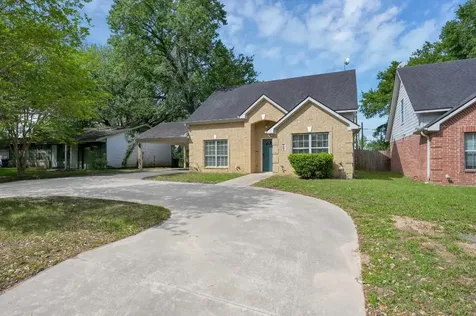 125 Pine Street Prairie View TX 77445