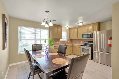 125 Pine Street Prairie View TX 77445